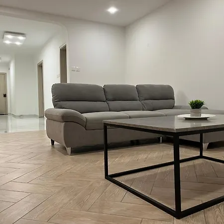 Free Wifi - 2 Min Walk To Sea - Modern 2 Bedroom Corner Ground Floor Apartment With Large Terrace Balcony - Superb Location - Qawra St. Paul's Bay Exterior photo